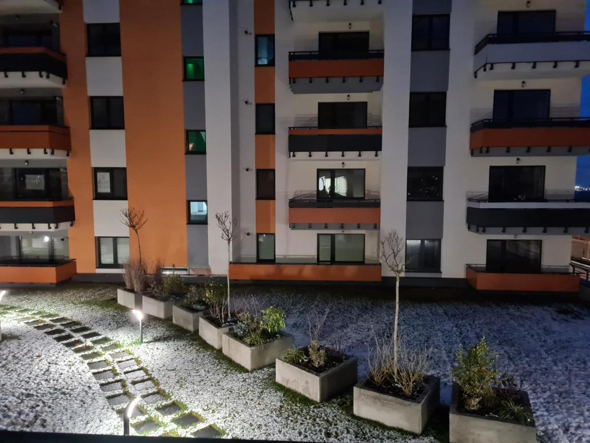 Studio Red Appartement Braşov Buitenkant foto