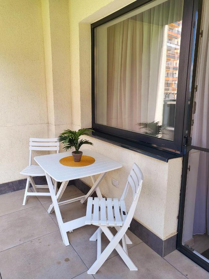 Studio Red Appartement Braşov Buitenkant foto